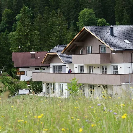 Urlaubsapartments Pfleger Apartmán *